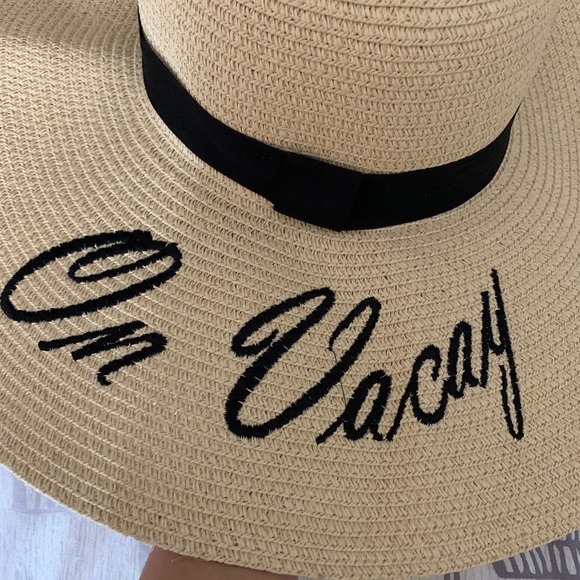 Floppy women’s beach hat - Picture 5 of 5